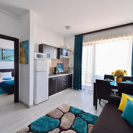 Apartment Summerland Mamaia Ngoại thất bức ảnh