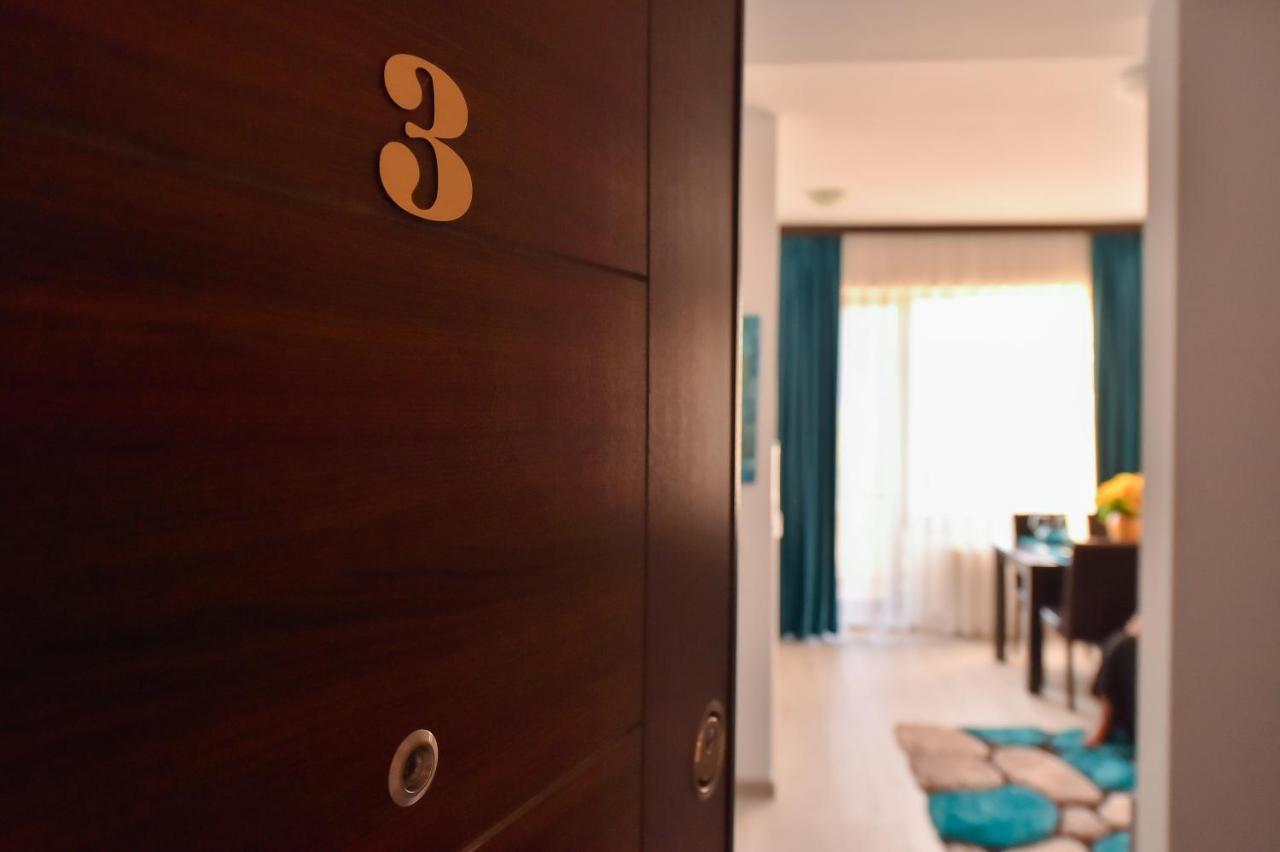 Apartment Summerland Mamaia Ngoại thất bức ảnh