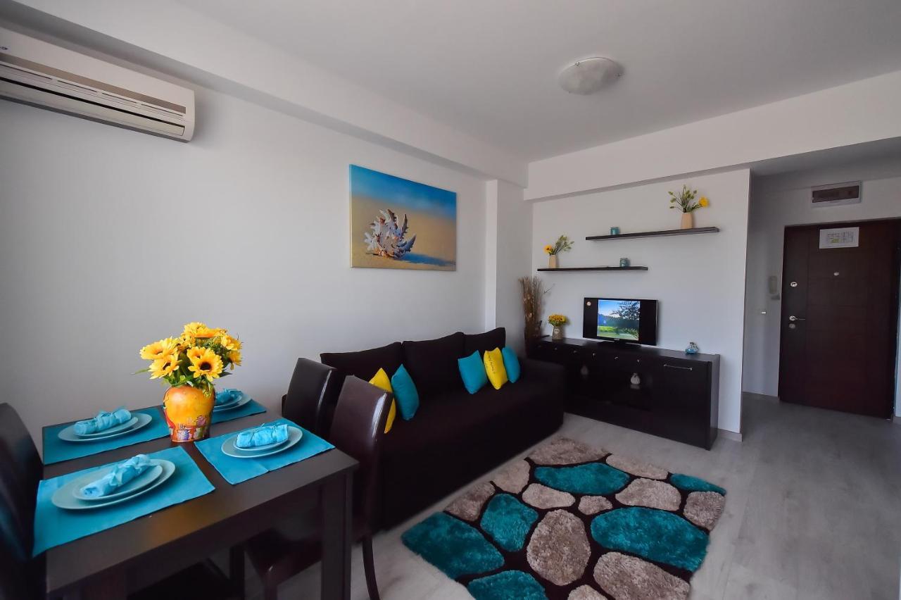 Apartment Summerland Mamaia Ngoại thất bức ảnh