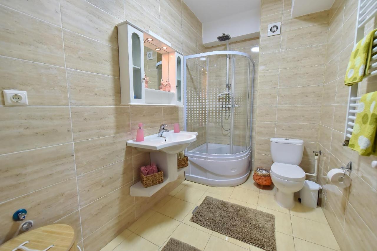 Apartment Summerland Mamaia Ngoại thất bức ảnh